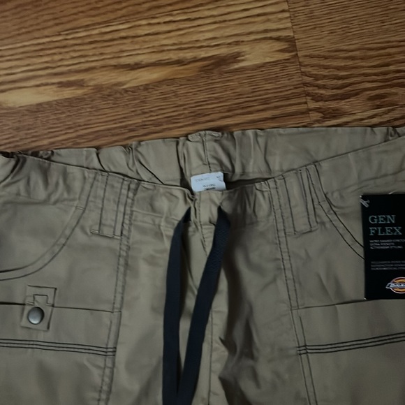 Brand new, dickie pants - Picture 3 of 7